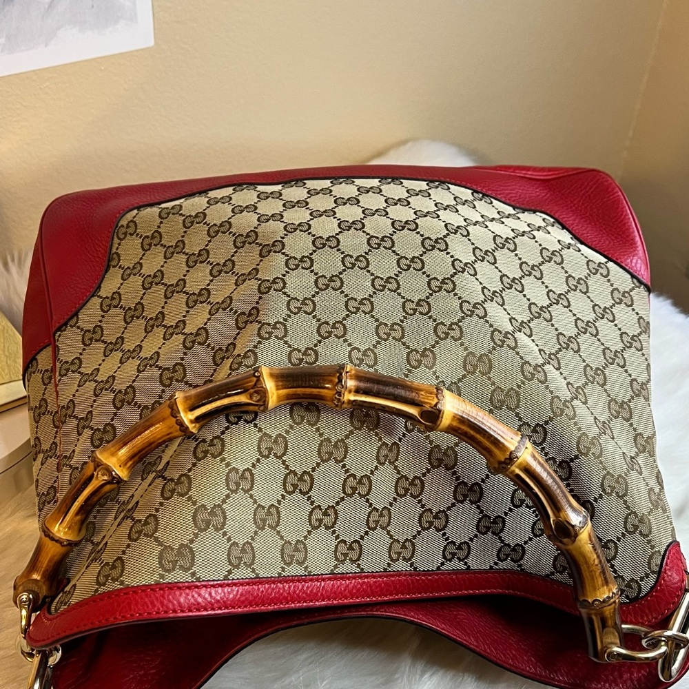 Authentic Gucci Bamboo Shoulder Bag - Picture 7 of 15